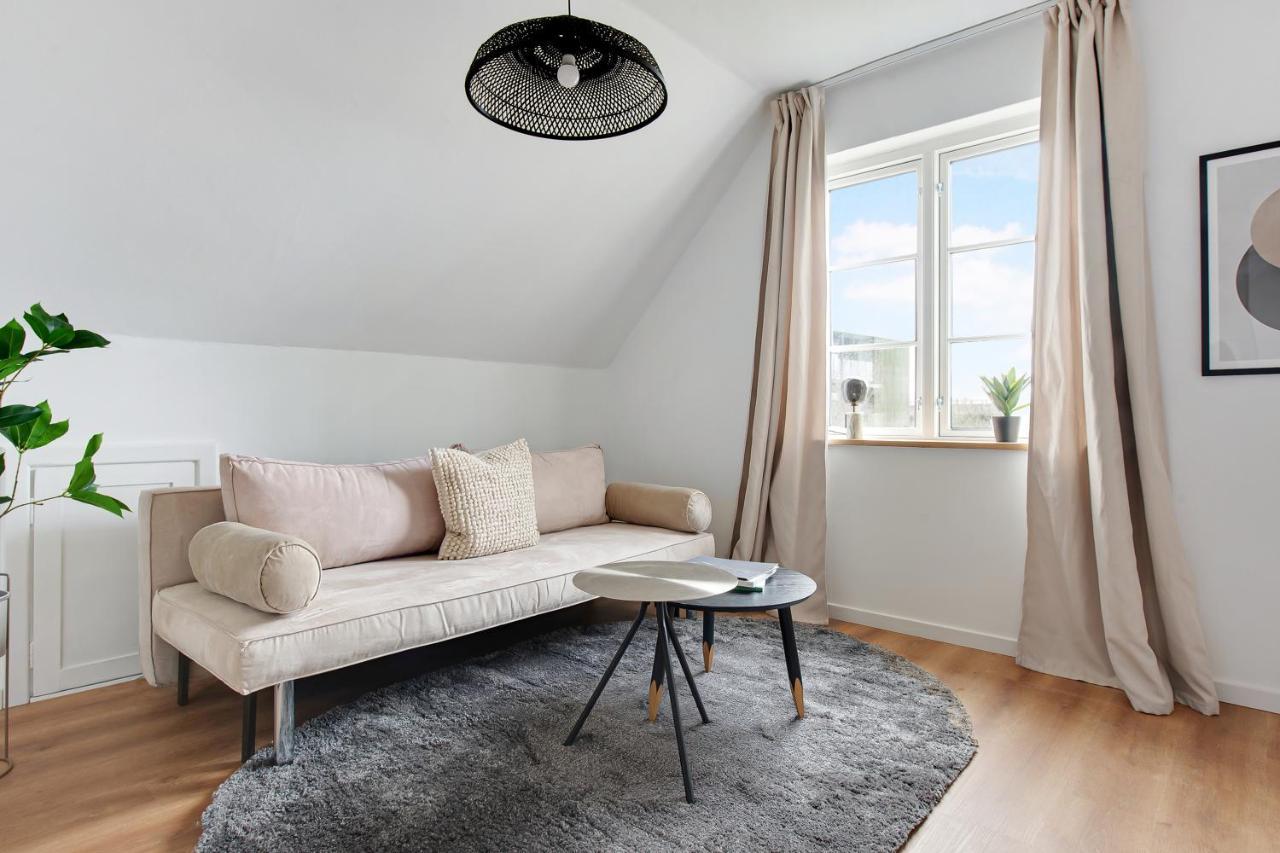 Sanders Charm - Amazing Two-Bedroom Apartment With Shared Garden コペンハーゲン エクステリア 写真